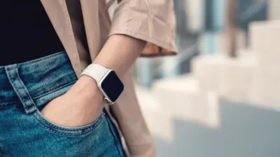 गृहलक्ष्मी टॉप 10 स्मार्ट वॉच  top smart watch