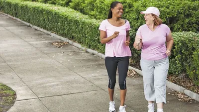 रोजाना चलेंगे 10 000 कदम  तो रहेंगे स्वस्थ  benefits of walking