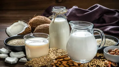 वेगन मिल्क के फायदे और बनाने की विधि  vegan milk benefits