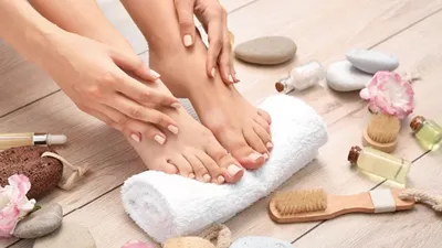 पैरों को खूबसूरत बनाने के 4 आसान नुस्खे  remedies for beautiful foot