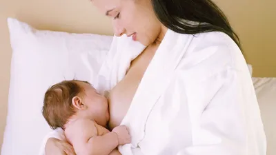 नई नवेली मां दूध बनाने के लिए इन 5 तरह की चीजों का करें सेवन  breastfeeding tips