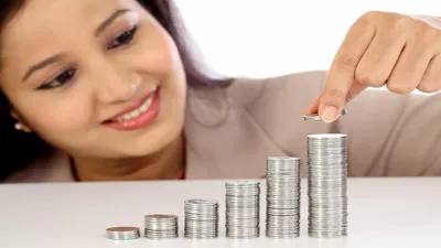 टैक्स बचाने के लिए इन 5 जगहों पर महिलाएं करें इन्वेस्टमेंट  tax saving investment tips for women