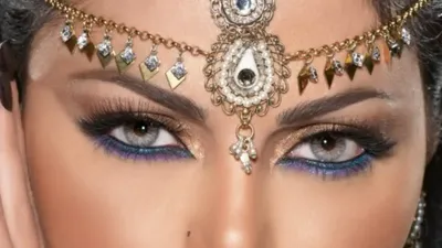 ईद पर ट्राई करें अरेबिक मेकअप लुक  हर कोई करेगा तारीफ  arabic makeup tips