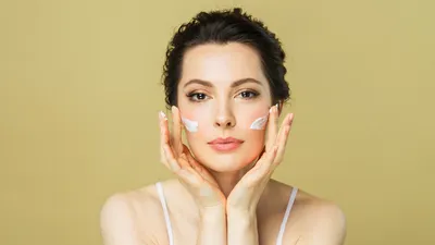इन घरेलू उपायों से होने वाली दुल्हन करें अपनी त्वचा की देखभाल  bridal skin care