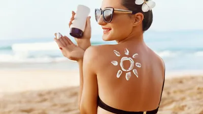 जानिए क्या है टिंटेड सनस्क्रीन  लगाने का सही तरीका जानिए  tinted sunscreen