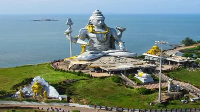 मुरुदेश्वर धाम स्थित भगवान शंकर की दूसरी सबसे बड़ी मूर्ति  के बारे में जानें ये रोचक बातें  murudeshwar shiv temple facts