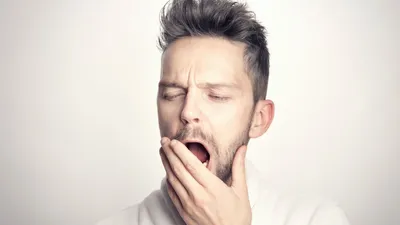 बहुत ज्यादा उबासी आना इन बीमारियों का हो सकती हैं संकेत  न करें इग्नोर   excessive yawning