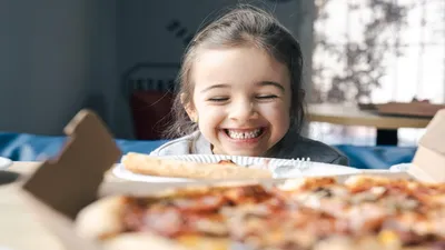  strong बच्‍चे को पिज्‍जा के लिए न करें मना  ट्राय करें ये यम्‍मी मिलट पिज्‍जा  strong 