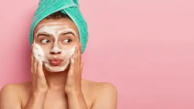 क्या आप जानते हैं कि साबुन से चेहरा धोने से हो सकते हैं ये 4 नुकसान  disadvantages of soap