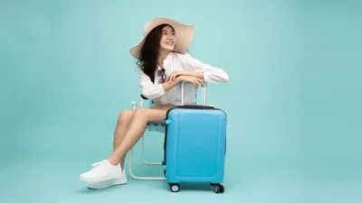 सफर को आरामदायक बनाने के लिए साथ रखें ये 5 ट्रेवल एक्सेसरीज़  travel accessories