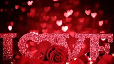वैलेंटाइन डे सेलिब्रेशन की अनोखी परंपराएं  valentine day s amazing celebration in the world