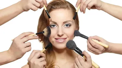 सेलिब्रिटी लुक पाने के लिए अपनाएं पीच ब्‍लश  ऐसे करें इस्‍तेमाल  celebrity makeup look