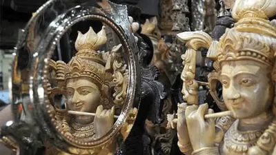 प्राण प्रतिष्‍ठा के बाद मूर्ति के सामने रखा शीशा क्‍यों टूट जाता है  जानिए  breaking glass during pran pratistha